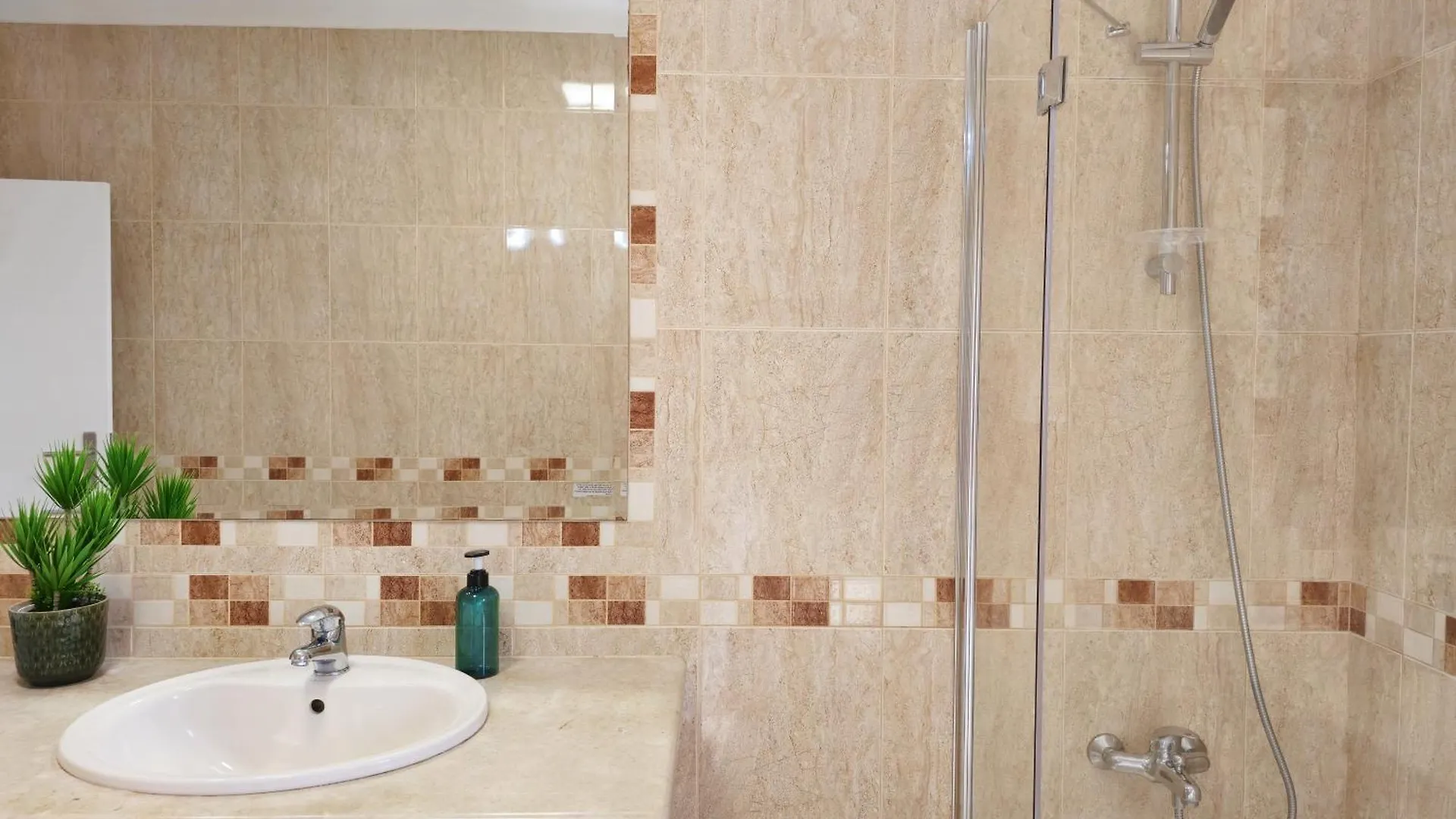 Holiday home Casa Caravela - Spacious Villa, Sunny Swimming Pool & Bbq Lagoa