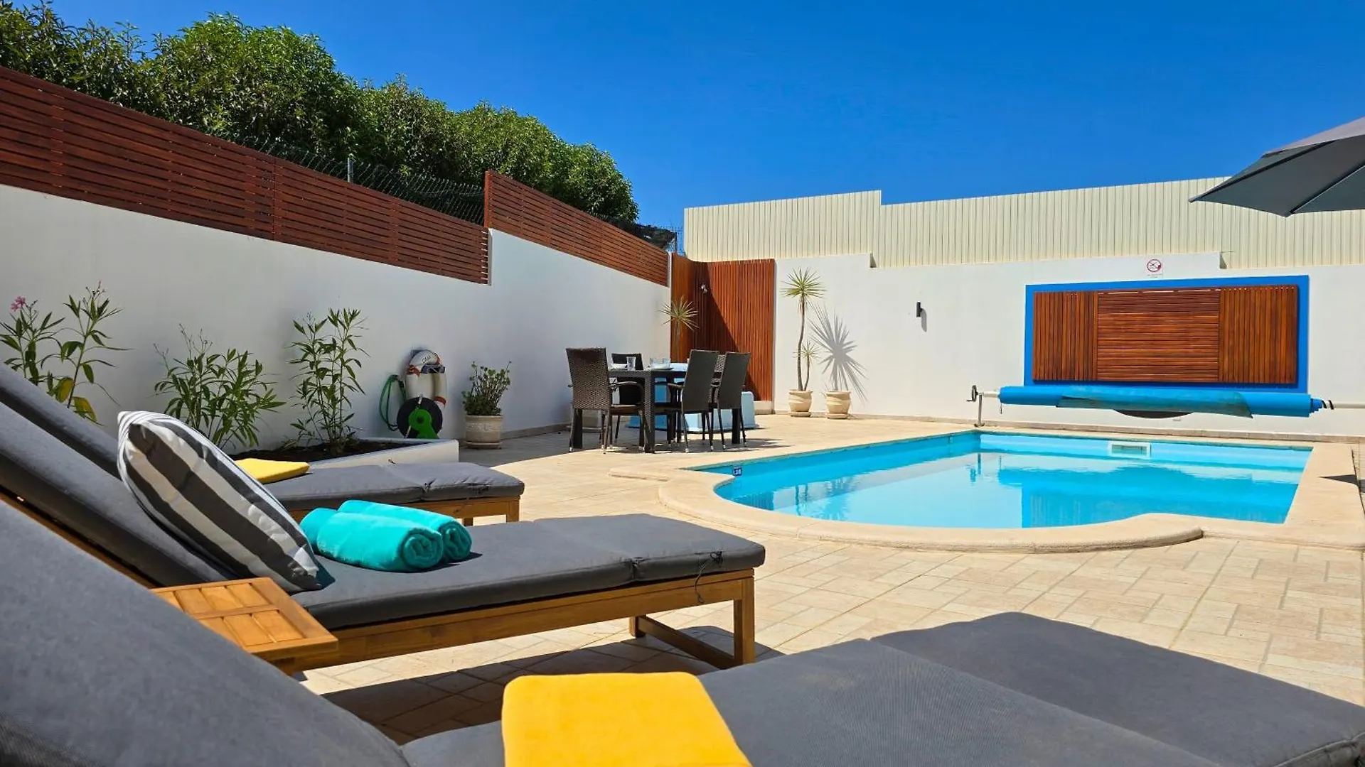 Casa Caravela - Spacious Villa, Sunny Swimming Pool & Bbq Lagoa  0*, Lagoa (Algarve)
