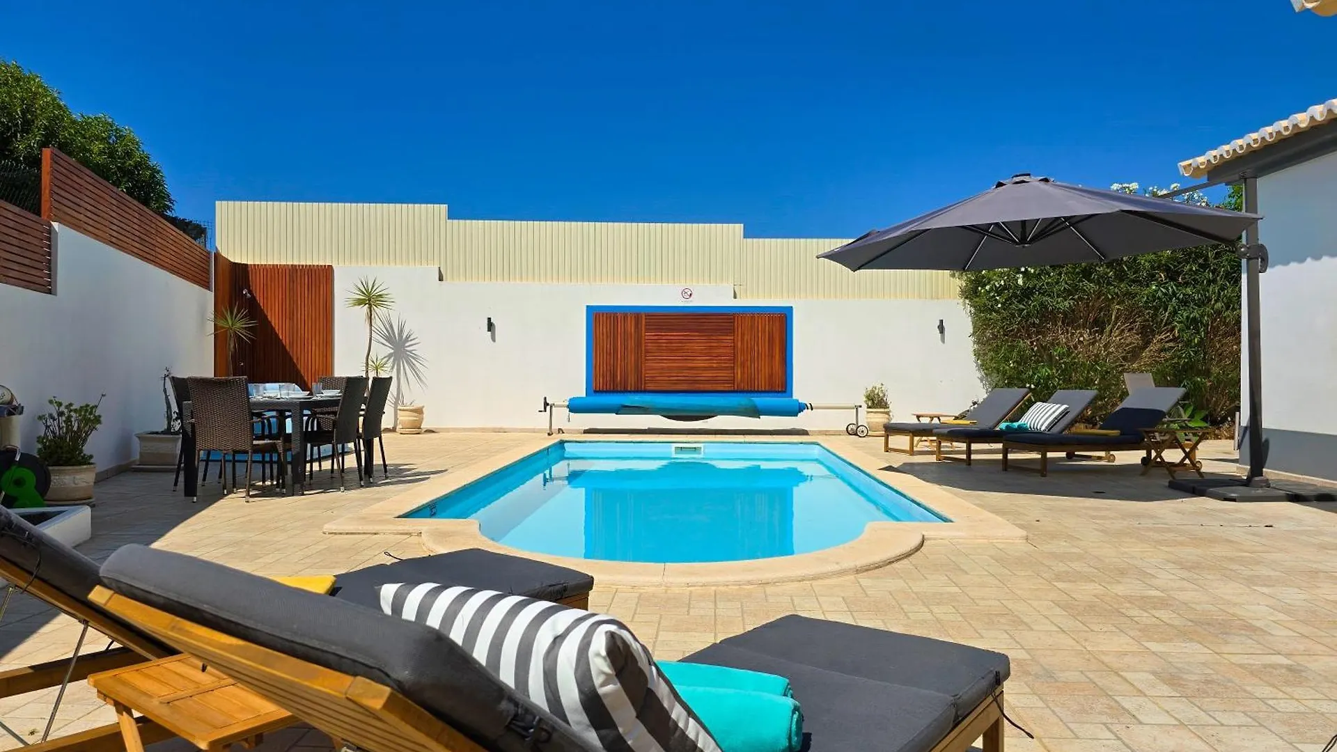 Casa Caravela - Spacious Villa, Sunny Swimming Pool & Bbq Lagoa  Portogallo
