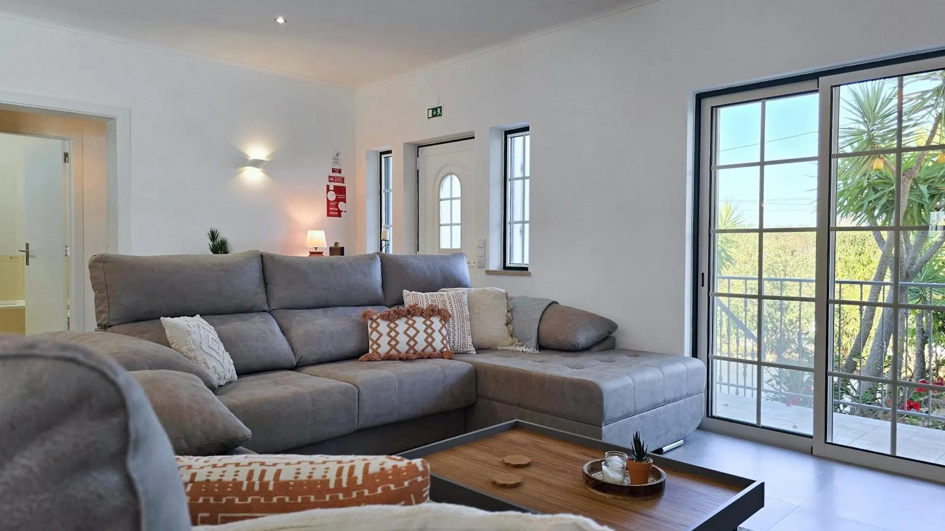 Casa vacanze Casa Caravela - Spacious Villa, Sunny Swimming Pool & Bbq Lagoa  Portogallo