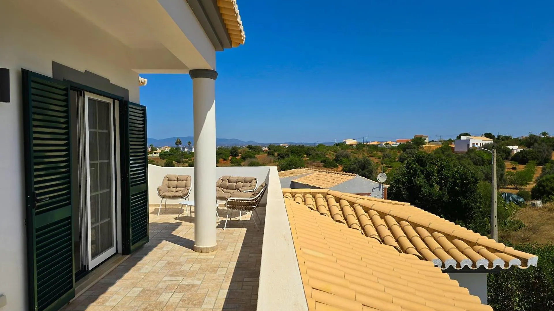 Casa Caravela - Spacious Villa, Sunny Swimming Pool & Bbq Lagoa  0*, Lagoa (Algarve)
